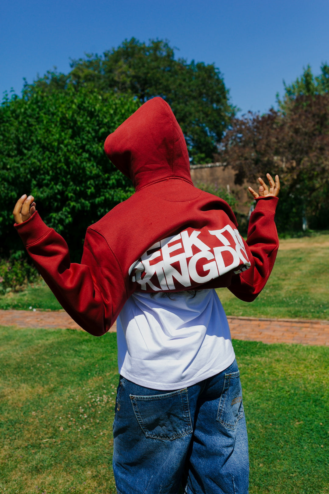 "SEEK THE KINGDOM" CHERRY