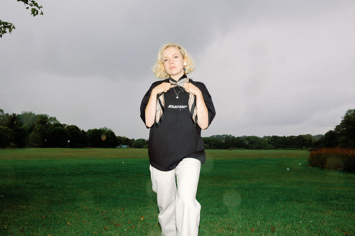 "FAVOUR" T-Shirt